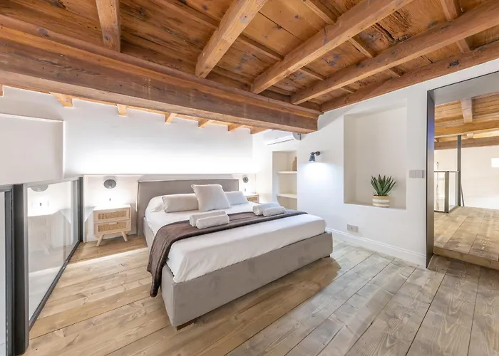 Apartment Secret - San Babila Lux *